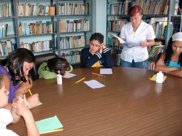 Me divierto a través de la lectura, actividad de la Biblioteca Pública de Heredia